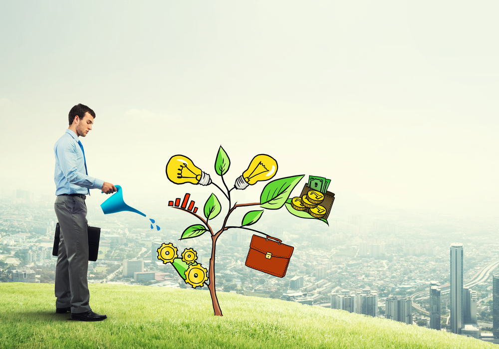Five Ways To Make Extra Cash While You Build Your Career